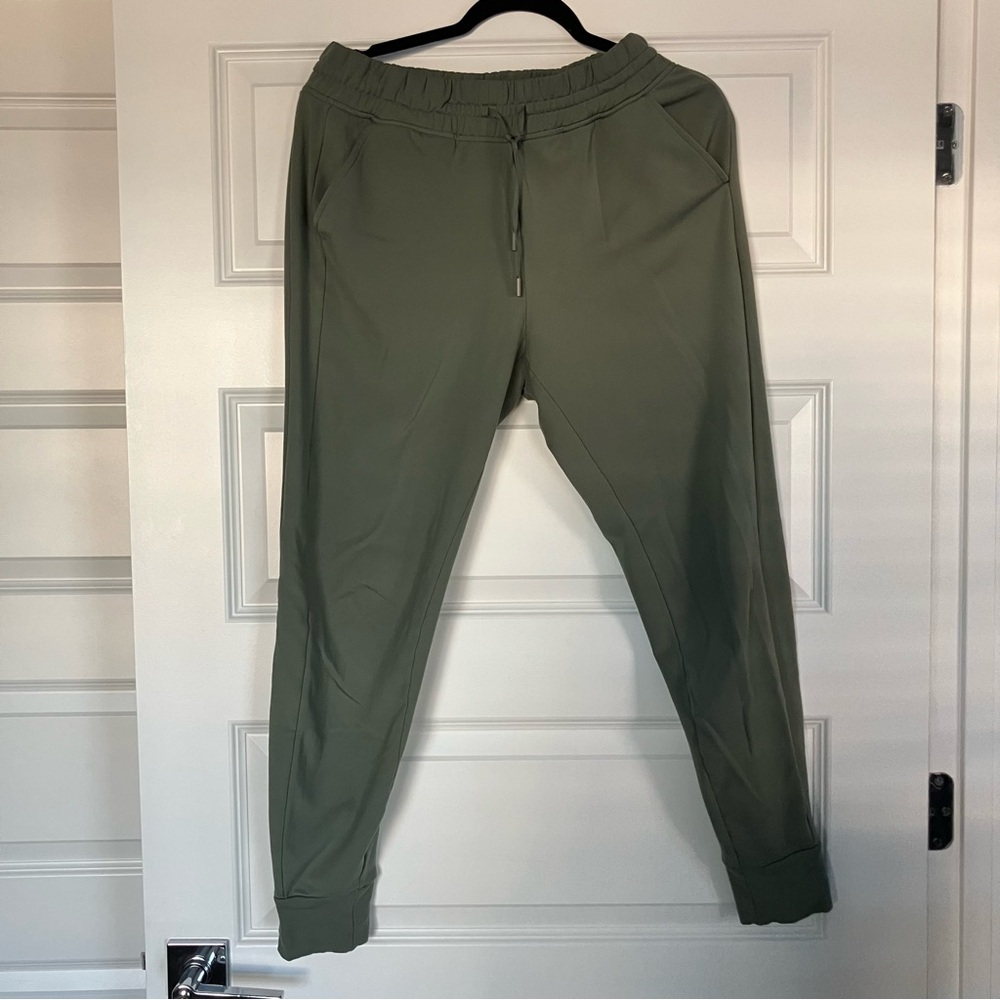 Yogalicious Women's Olive Green Jogger Pants Size Medium 2026-1e9